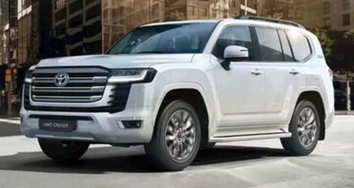 تویوتا لندکروزر ۳۰۰ به ایران می‌آید | تصاویر