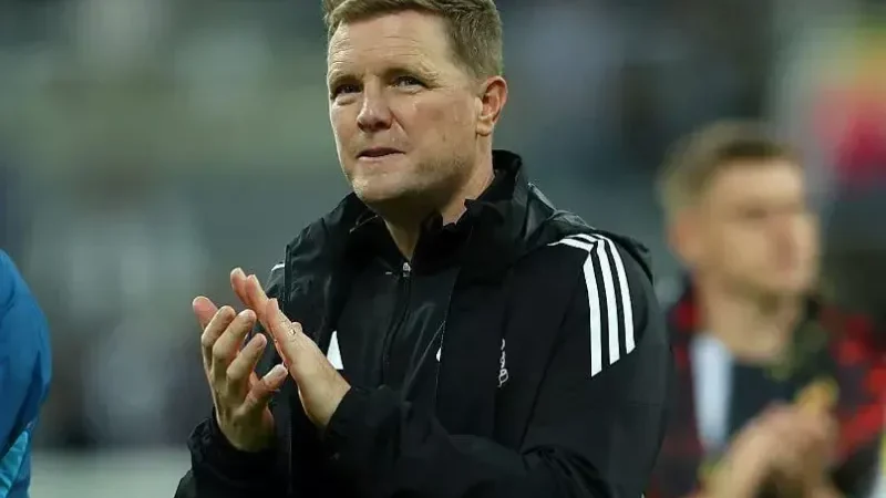 عقلم را از دست نداده‌ام که با اشلوت دعوا کنم!