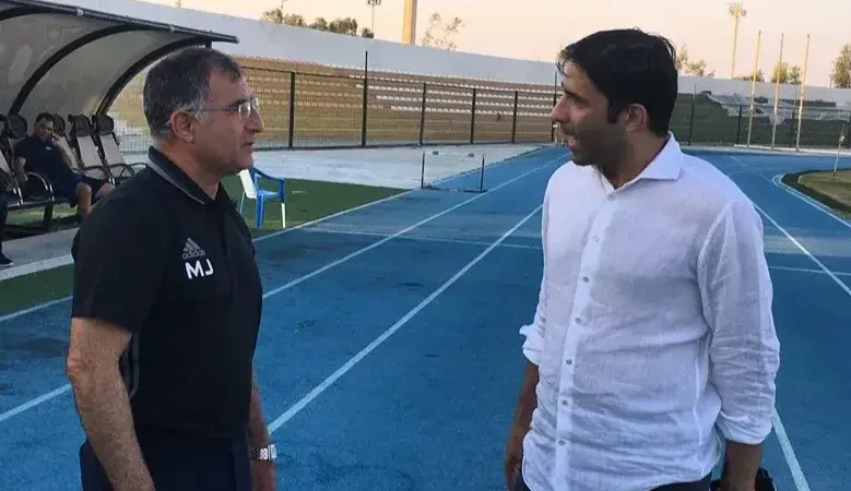 هاشمیان به خاطر فوتبال باید بماند!