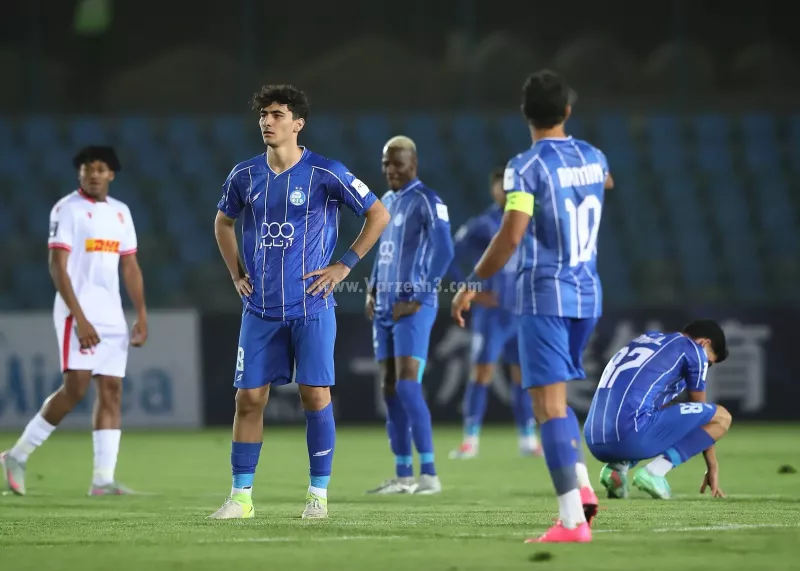 هواداران استقلال عذرخواهی رامین را پس زدند (عکس)