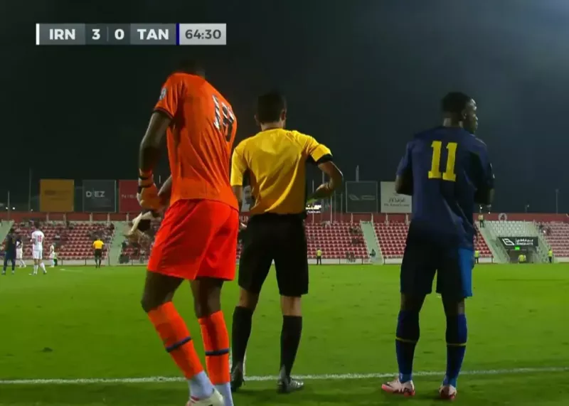 تعویض سریع گلر تانزانیا پس از گل عجیب (عکس)