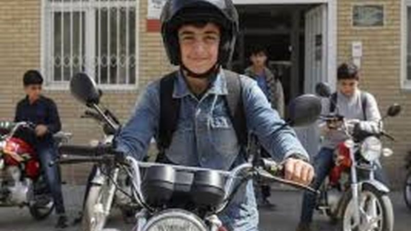 صدور گواهینامه موتور برای ۱۶ ساله ها کلید خورد