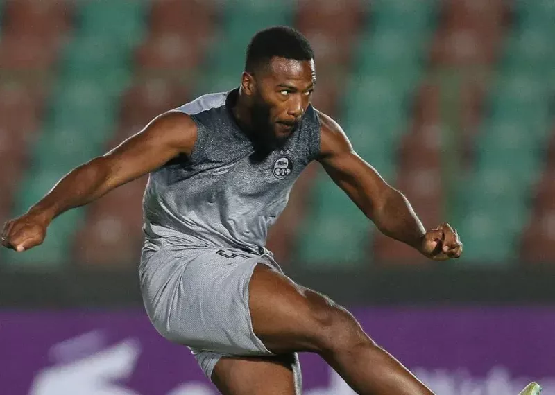 ساپینتو: به خارجی‌ها زمان بدهید!