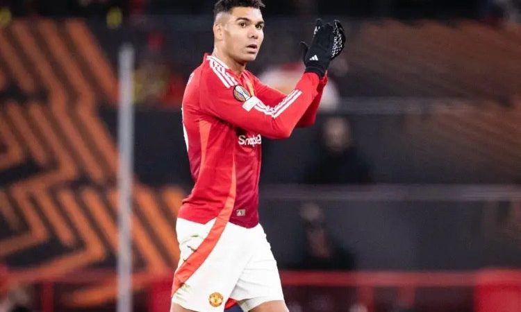 شرط مهم برای ستاره یونایتد: پول زیادی نگیر!