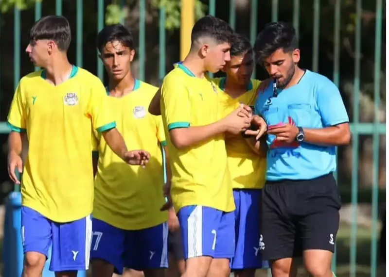 اولین واکنش هیات فوتبال به ضرب‌وشتم داور جوان