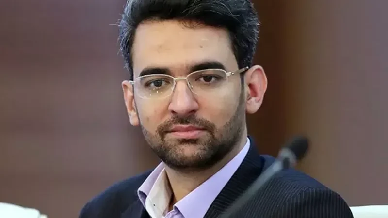 آذری جهرمی: ورزش را به اهل آن بسپارید