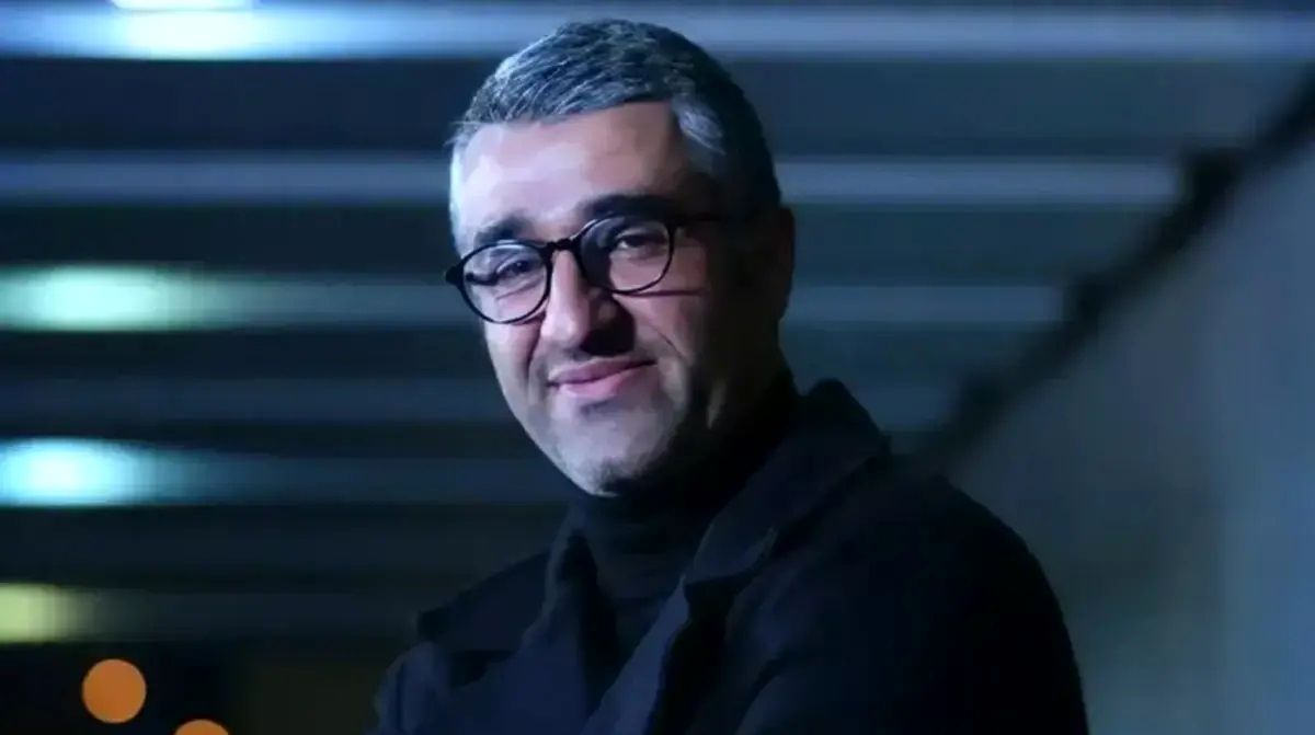 وکیل پژمان جمشیدی: نهایتاً می توانند اتهام «رابطه نامشروع» وارد کنند نه «تجاوز» / روابط نامشروع در حد یک پیامک دادن بوده نه بیشتر