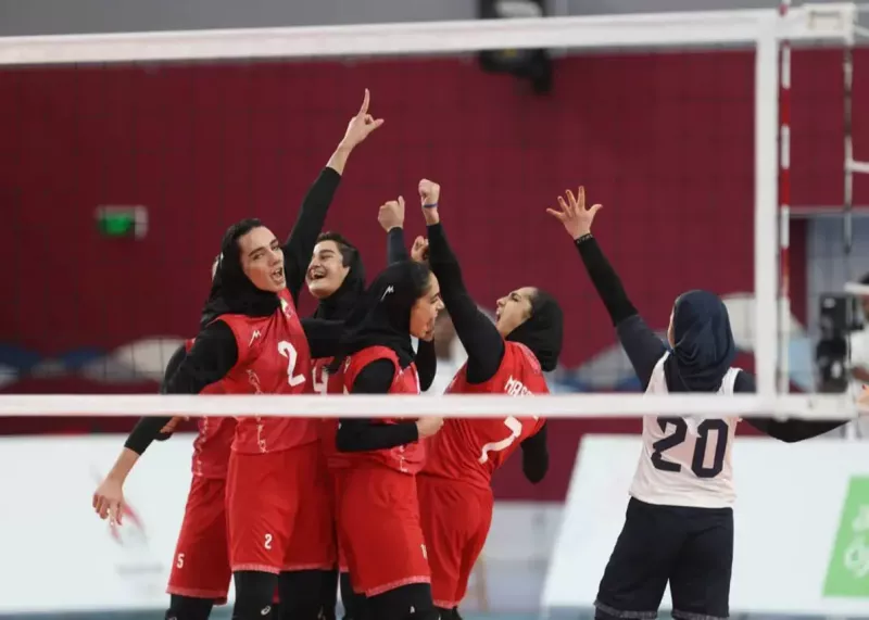 شکست‌ناپذیرها: طوفان دختران والیبال ایران در بحرین