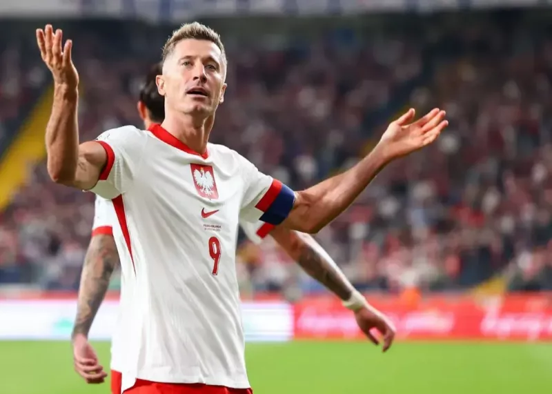 لواندوفسکی: پنالتی از دست رفته دردناک بود