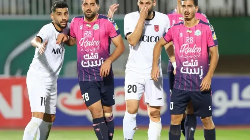 نیمه اول آلومینیوم-مس تاکتیکی اما بدون گل!