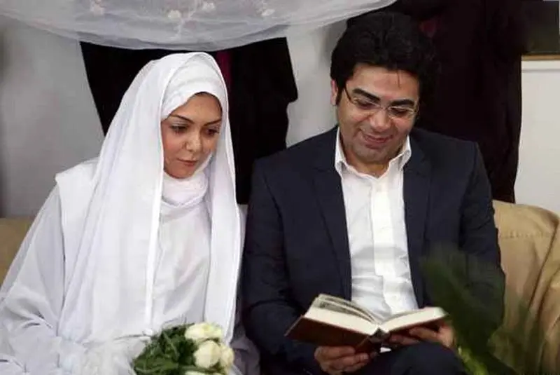 مراسم عقدکنون آزاده نامداری و فرزاد حسنی با حضور محمدرضا فروتن و سمانه پاکدل