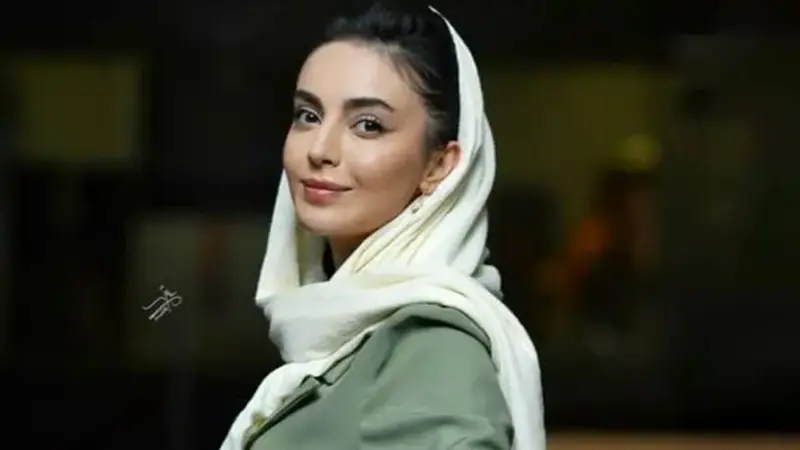 قاب تاریخ | آلبوم تولد دو سالگی مهشید جوادی بازیگر محبوب ایرانی در سال ۷۶