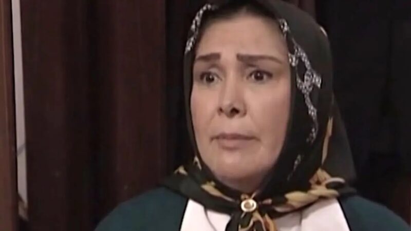 عکس| تونل زمان ؛ آفرین عبیسی «زری مامان» سریال روزگار قریب در ۱۹سالگی در اولین فیلمش قبل از انقلاب؛ سال ۱۳۴۹