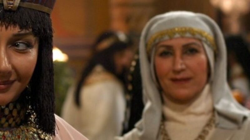 چهرۀ «کاریماما، دایۀ زلیخا» در مراسم تقدیر از سریال «یوسف پیامبر»؛ سال 87