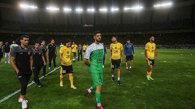 لغو جنجالی دیدار سپاهان و الاتحاد؛ چه اتفاقی در ورزشگاه نقش جهان افتاد؟