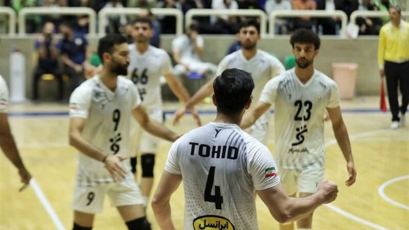 بازگشت هیجان‌انگیز شاگردان گنجی‌فر؛ پیروزی ارزشمند مقاومت شهرداری تبریز در پایان دور رفت لیگ والیبال دسته یک