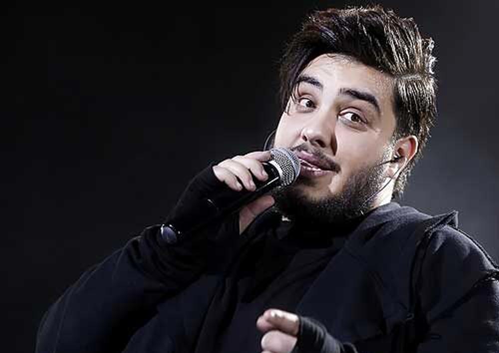 آرون افشار: مهران مدیری من را در دورهمی بی‌آبرو کرد… آخه مگه یه پسر 18 ساله…