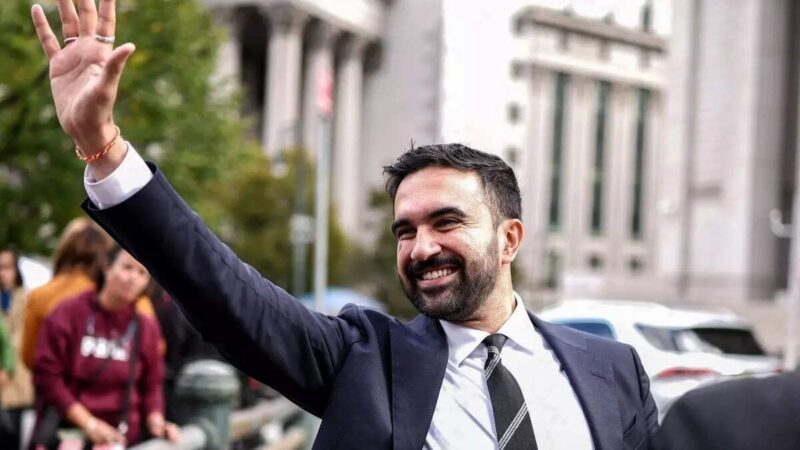 جنگ زهران ممدانی و جی دی ونس شروع شد / این جوان شیعه در آمریکا انقلاب می کند