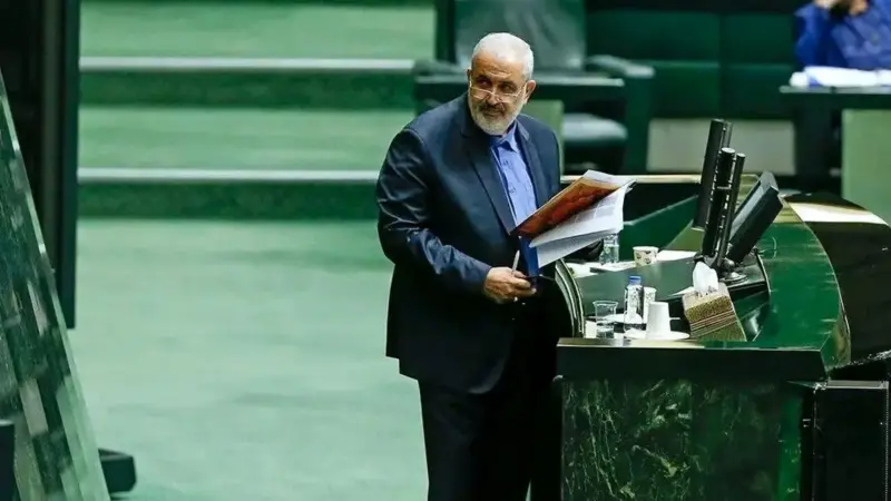 هشدار وزیر نیرو: برق کسانی که مصرف آب بالایی دارند، قطع می‌شود