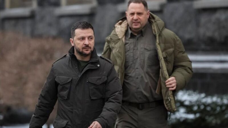استعفای جنجالی رئیس دفتر زلنسکی پس از یورش مأموران مبارزه با فساد به دفترش