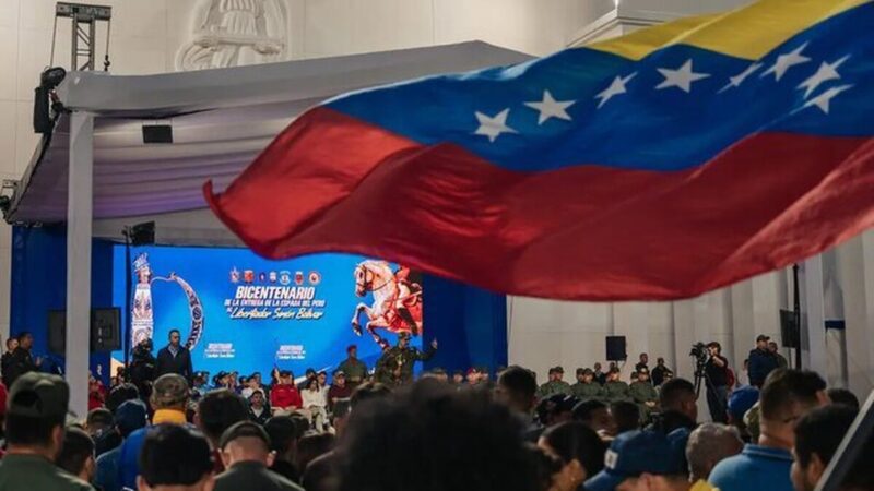 واکنش تند کاراکاس به پیام جنجالی ترامپ درباره حریم هوایی ونزوئلا