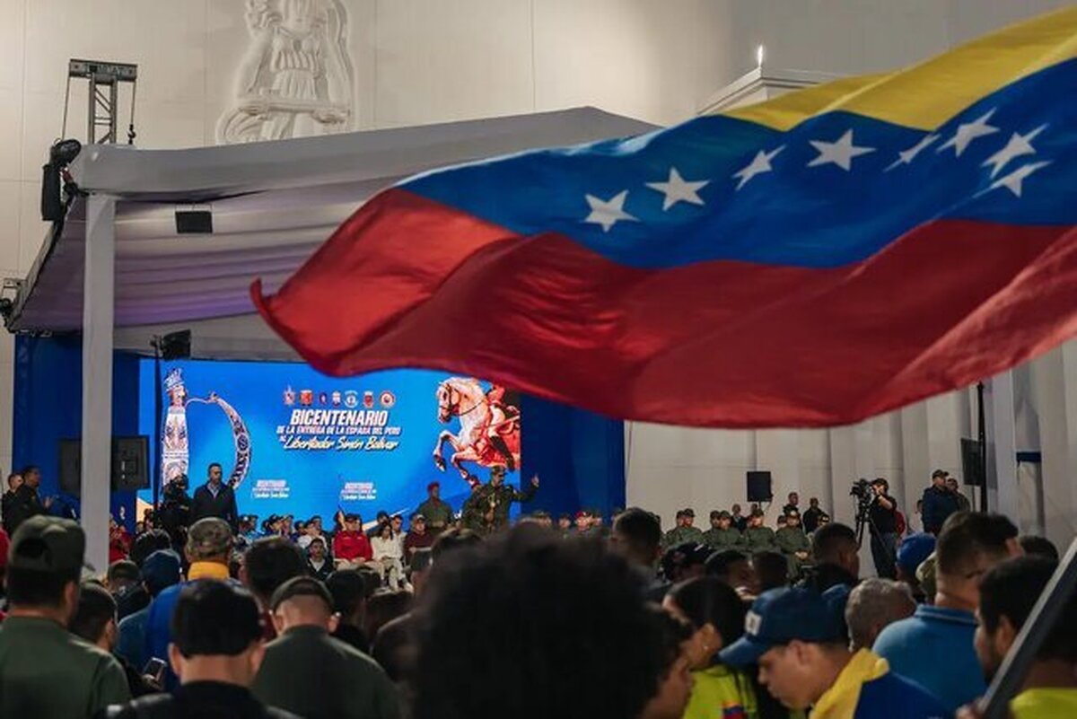 واکنش تند کاراکاس به پیام جنجالی ترامپ درباره حریم هوایی ونزوئلا