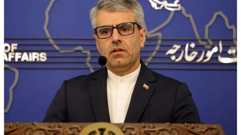 ایران اقدام آمریکا در بستن حریم هوایی ونزوئلا را به شدت محکوم کرد