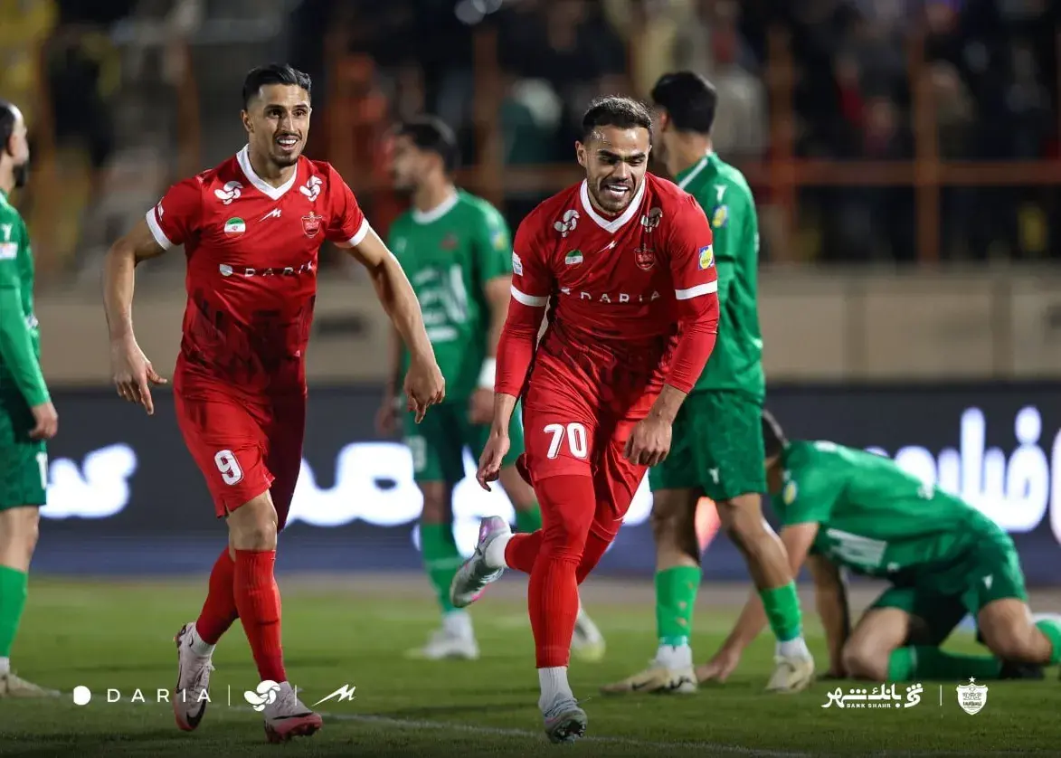 اورونوف در اوج هیجان: تشویق بی‌وقفه هواداران پرسپولیس را اینگونه تجربه کرد!