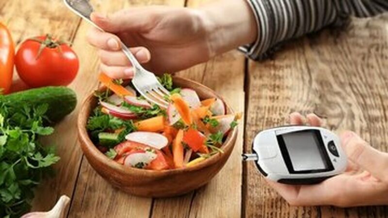 برای کاهش قند خون چه بخوریم؟
