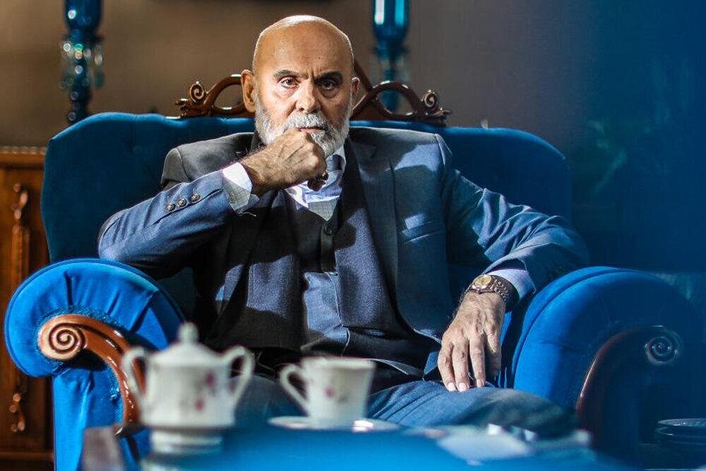 قاب تاریخ | جمشید هاشم پور و ابوالفضل پورعرب سوار بر شتر سال ۱۳۷۳