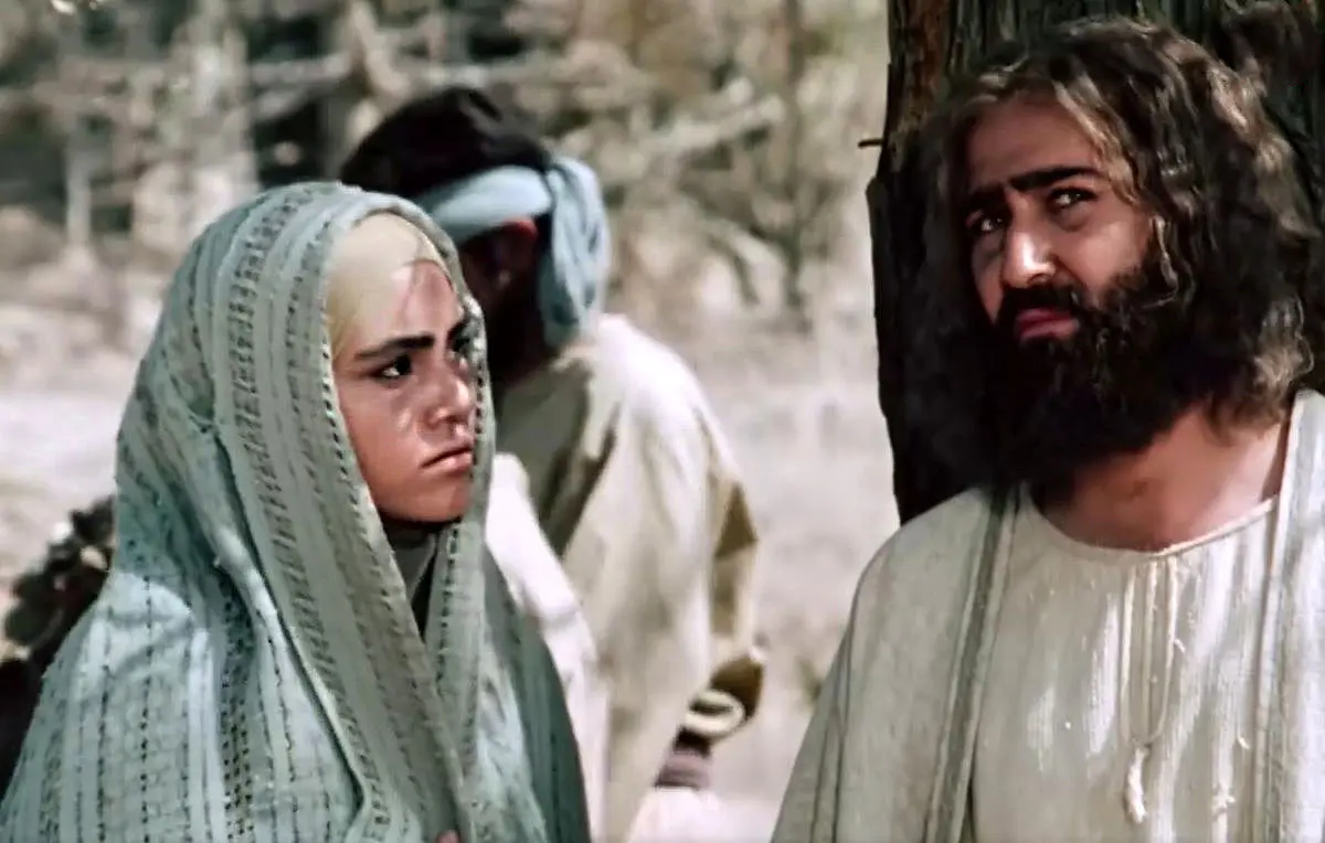 سفر در زمان | «همسر بنیامین» سریال یوسف پیامبر بعد ۱۹ سال در خیابان های تهران