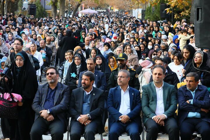 سومین جشنواره برگ‌ریزان هگمتانه؛ پاییزی جادویی در دل همدان که همه را مسحور کرد