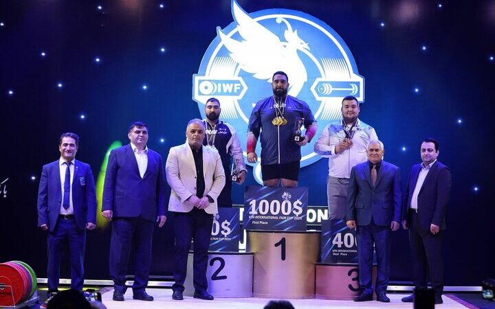 وزنه‌برداری ایران با قدرت در جام بین‌المللی فجر درخشید؛ قهرمانی در اوج هیجان!