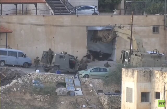 فیلم تکان‌دهنده اعدام دو جوان فلسطینی در کرانه‌باختری پس از تسلیم؛ ارتش اسرائیل چگونه عمل کرد؟