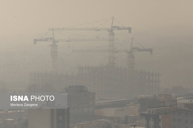 آلودگی شدید هوا مدارس ایوانکی را تعطیل و آموزش را آنلاین کرد