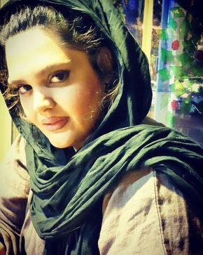 مهرناز بیات؛ از کودکی تا بازیگری حرفه‌ای و زندگی خصوصی همراه با همسرش