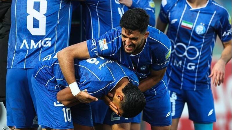 مجوز حضور هواداران زن در دربی ۱۰۶ صادر شد