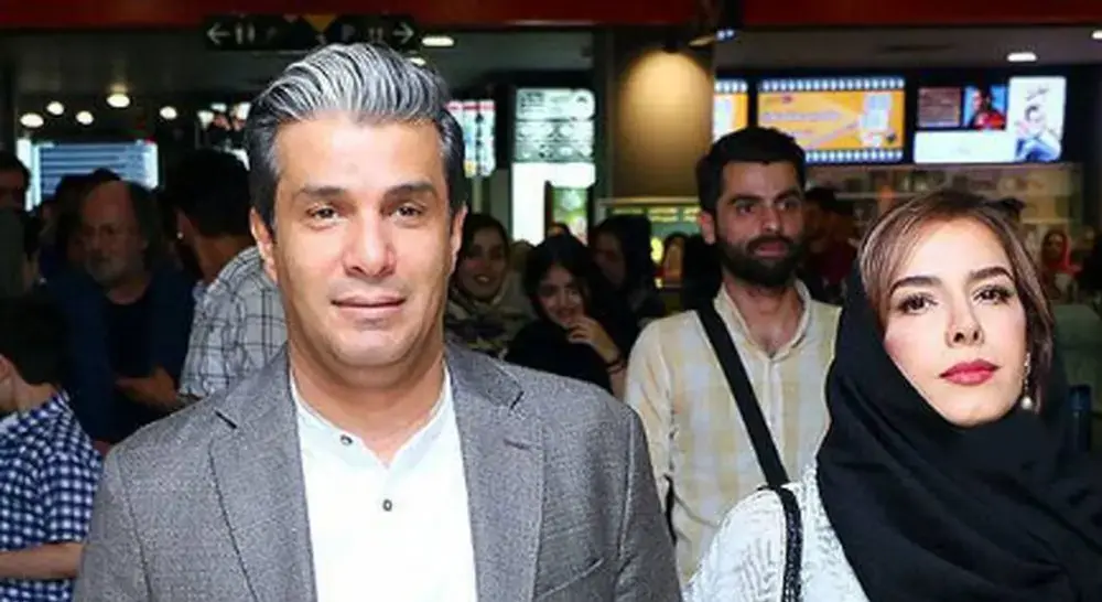 عکس ها / نگاهی به چیدمان شاهانه و مجلل منزل آریا عظیمی نژاد، داور برنامه عصر جدی/  از مبلمان رومی و پرده اعیانی تا فرش ایرانی و دکوری هنری