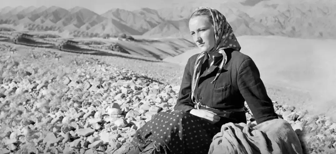 قاب تاریخ| ‌داستان دختر لهستانی در کوه‌های فارس‌