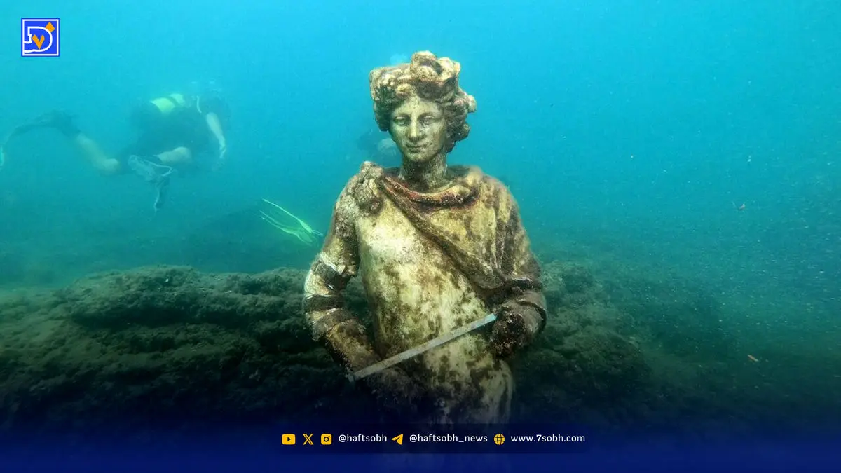 کشف شگفت‌انگیز پیکره ۳۰۰۰ ساله زیر آب در ایتالیا که رازهای عصر آهن را فاش می‌کند
