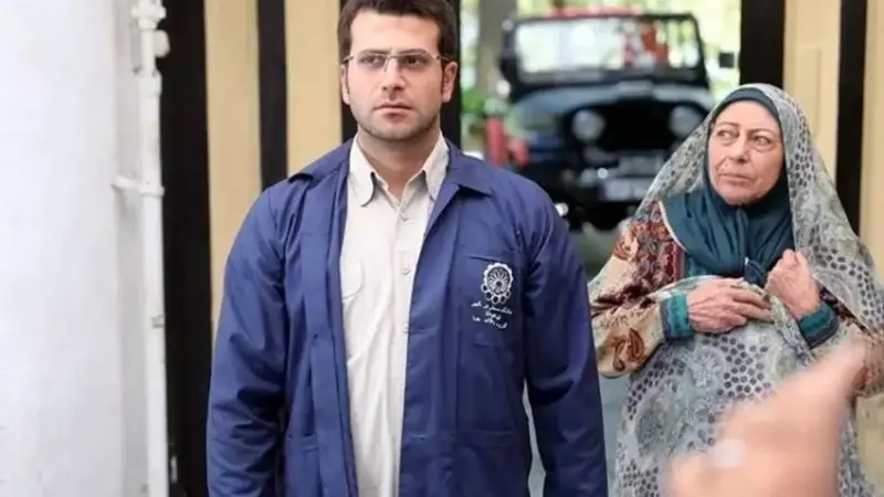 سلفی جذاب بی‌بی و روزبه حصاری؛ سفری به خاطرات سریال بچه مهندس ۹۹