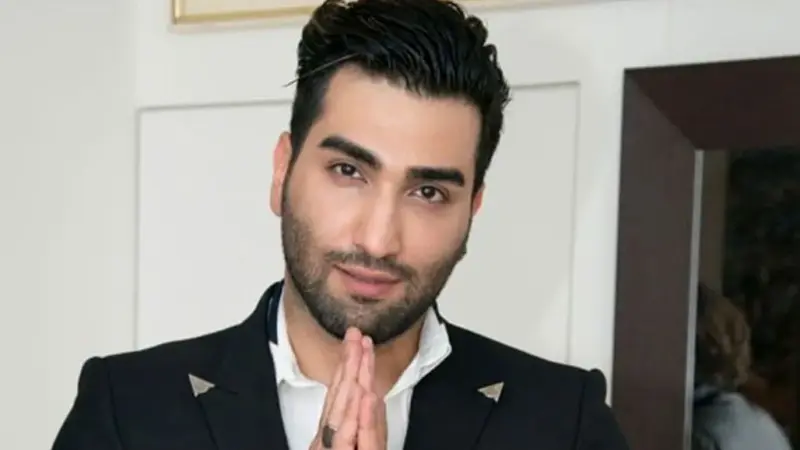 آلبوم عروسی حسین تهی و همسرش