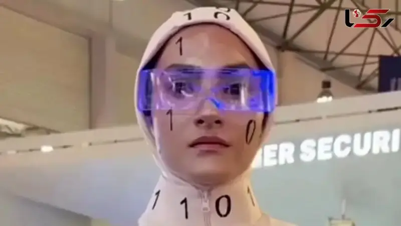 ربات‌های انسان‌نما به برنامه امیرحسین قیاسی آمدند؛ لحظاتی طنز و منحصربه‌فرد که نمی‌خواهید از دست بدهید!