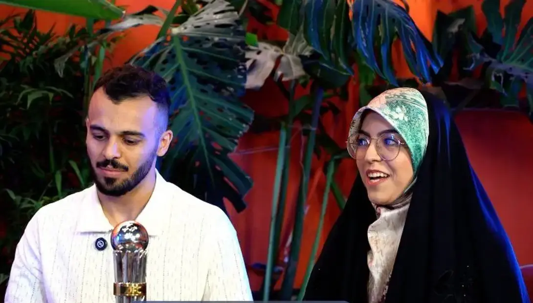 آلبوم عروسی سالار آقاپور، مرد سال فوتسال آسیا و همسر چادری‌اش در حرم امام رضا(ع)