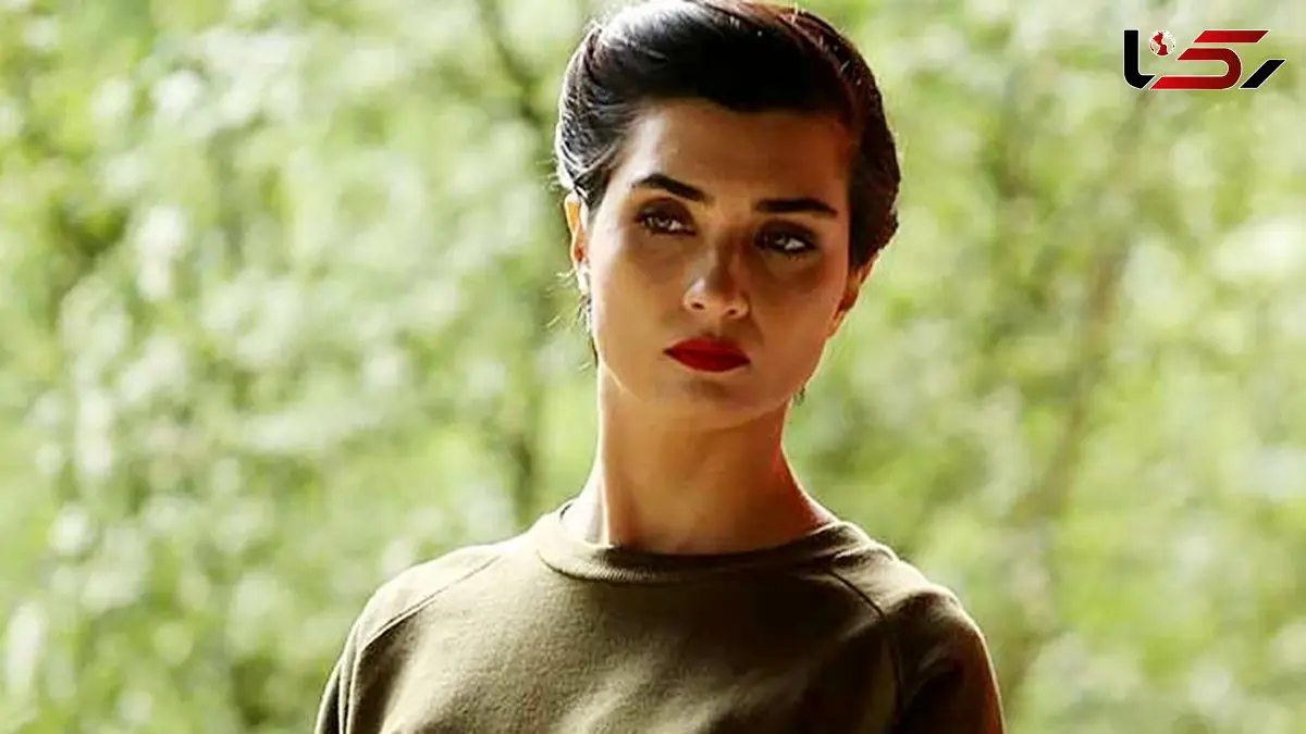 نگاهی به طراحی مینیمال و افسانه‌ای آپارتمان طوبا بیوک استون؛ راز جذابیتی که باعث طلاق شد!