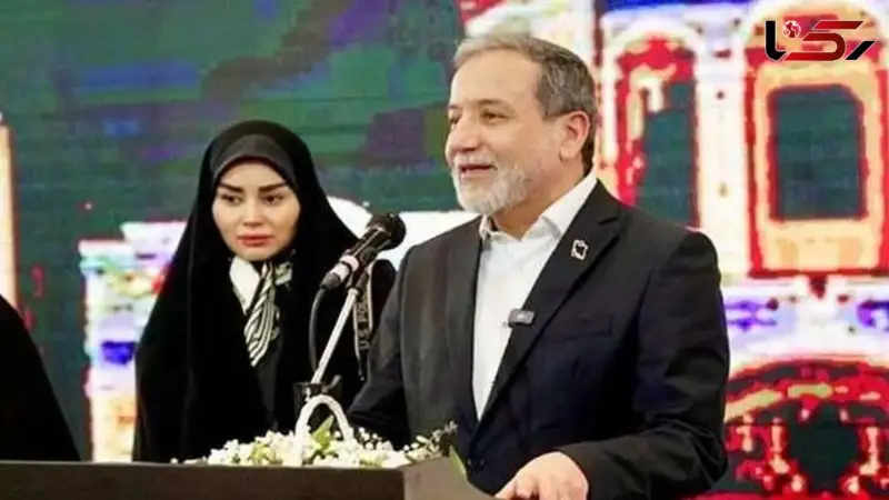 چهره شاد و متفاوت همسر عباس عراقچی در بازارچه خیریه وزارت خارجه خبرساز شد!