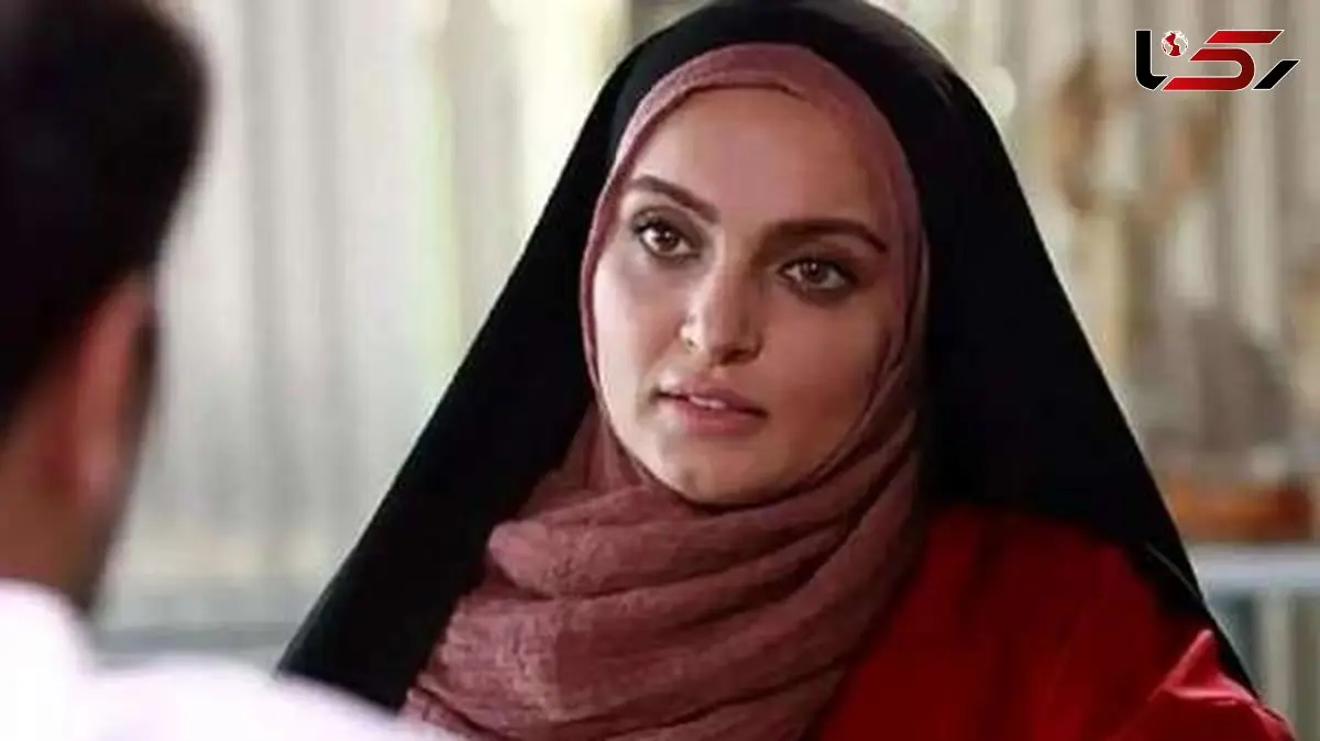 نگاهی خاص به چیدمان مدرن و مینیمال خانه نیلوفر پارسا؛ ترکیبی از سادگی و لاکچری که همه را شگفت‌زده کرد