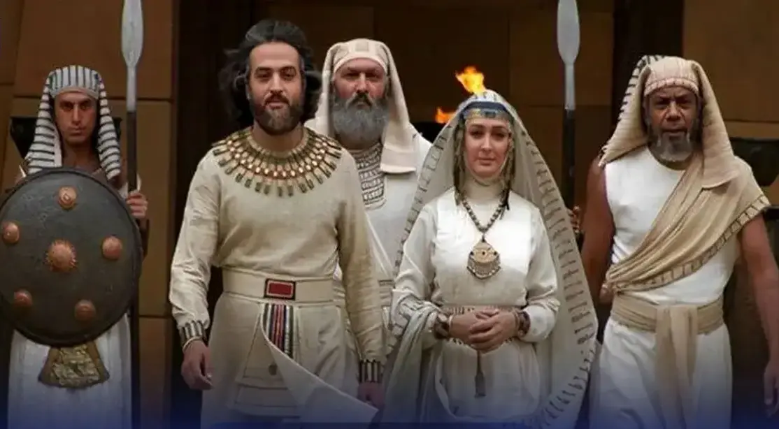 نقاشی تاریخی از چهره واقعی آخناتون و همسرش نفرتیتی + عکس