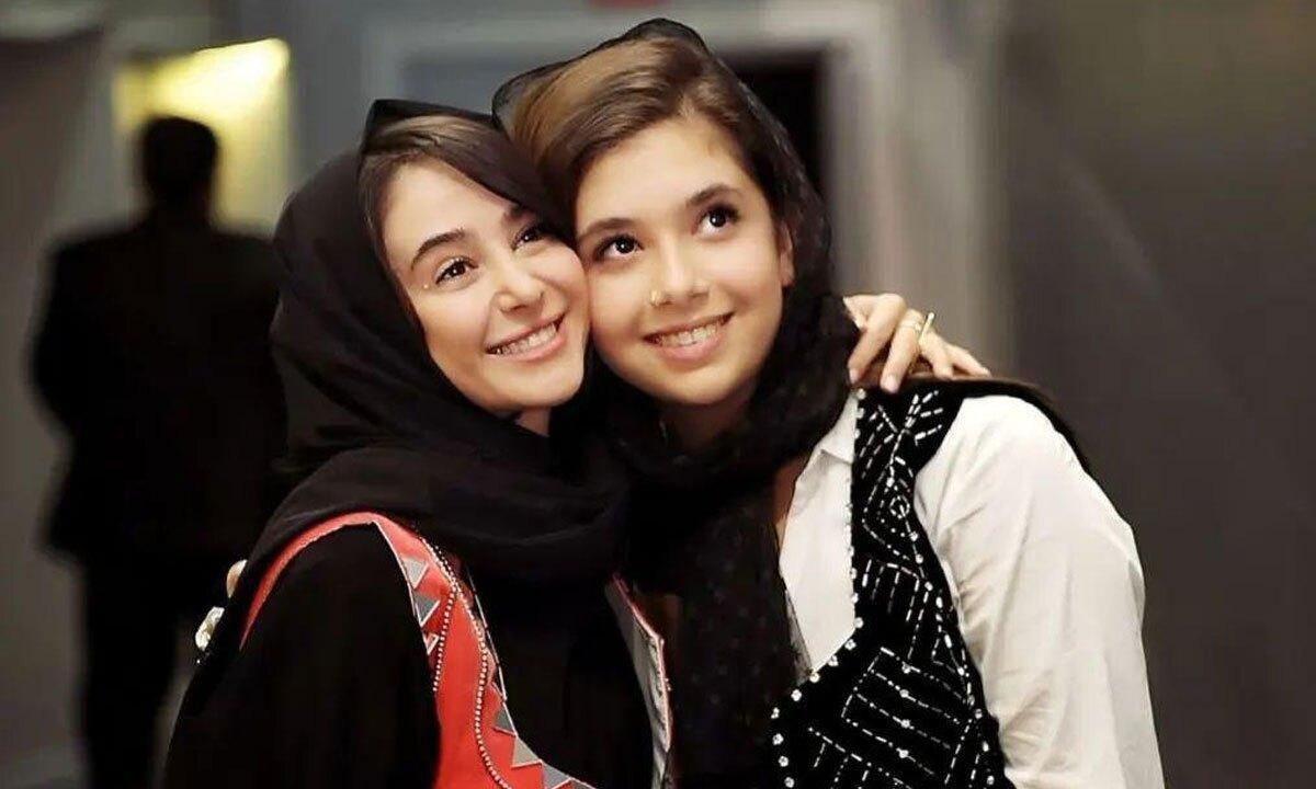 عکس| استوری احساسی الناز حبیبی برای نفس بازغی سوژه شد/ چقدر این دو بازیگر صمیمی هستند