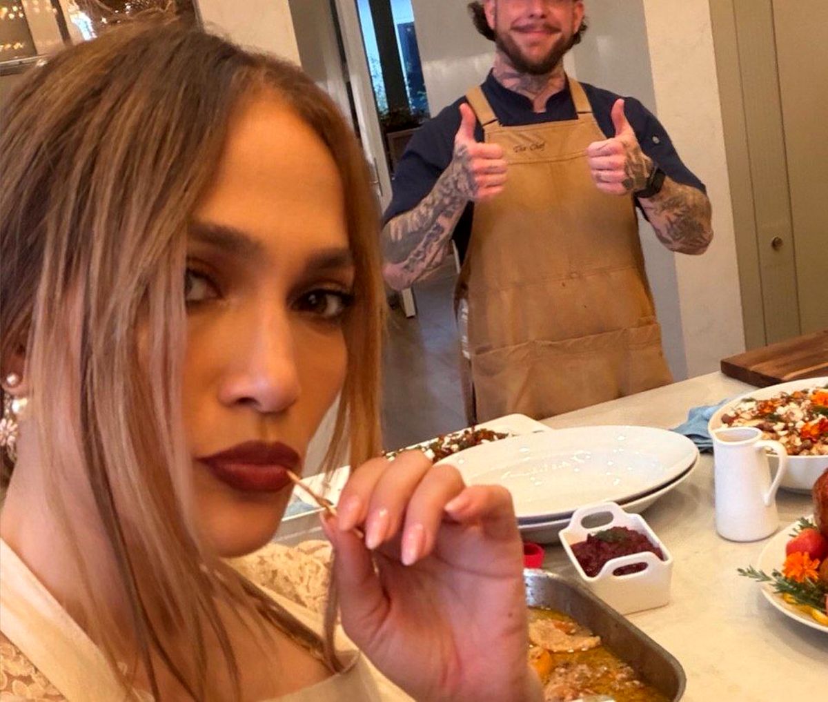 جنیفر لوپز با نمایش لحظات گرم شکرگزاری، میزبان ویژه‌ای شد!